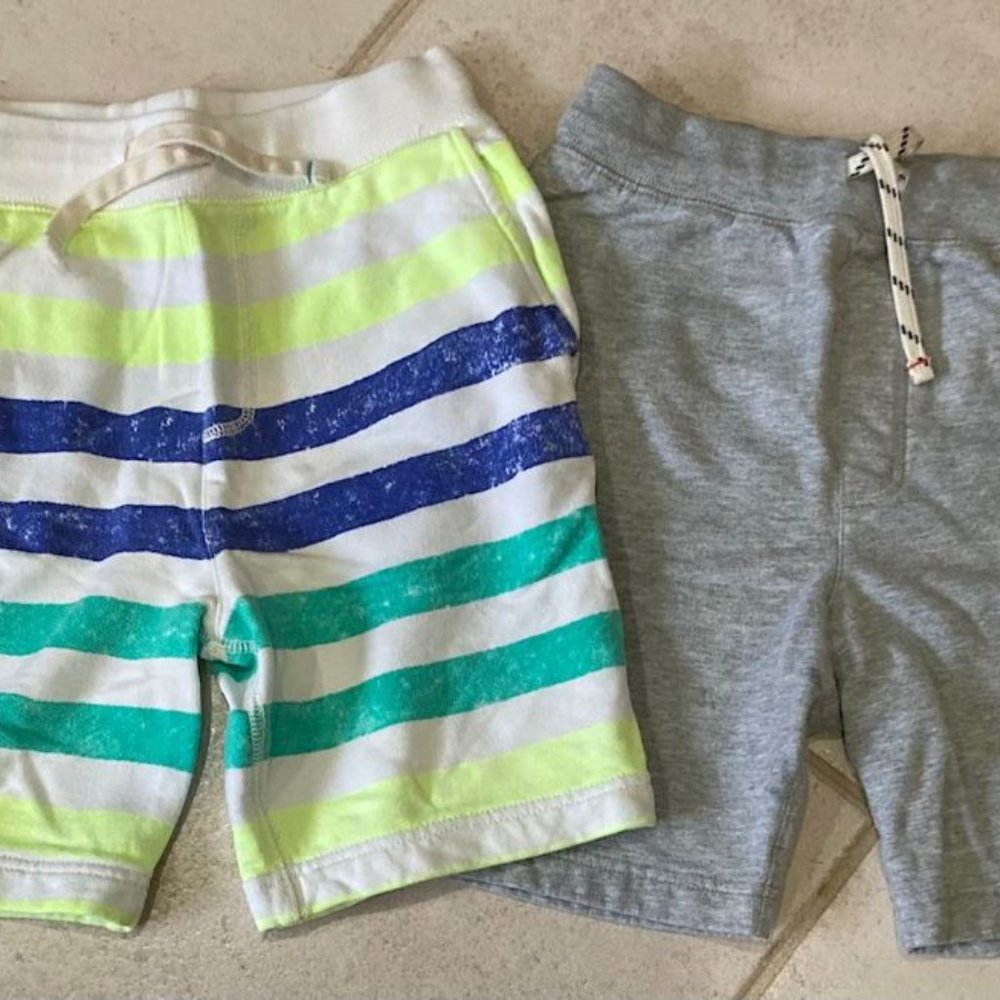 EUC LOT 2 Boys/Girls CREWCUTS Athletic Active Adjustable Waist SHORTS sz 8/sz 10